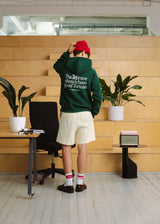Short beige shorts
