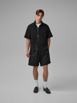 Short noir