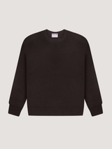 Le pull en laine marron