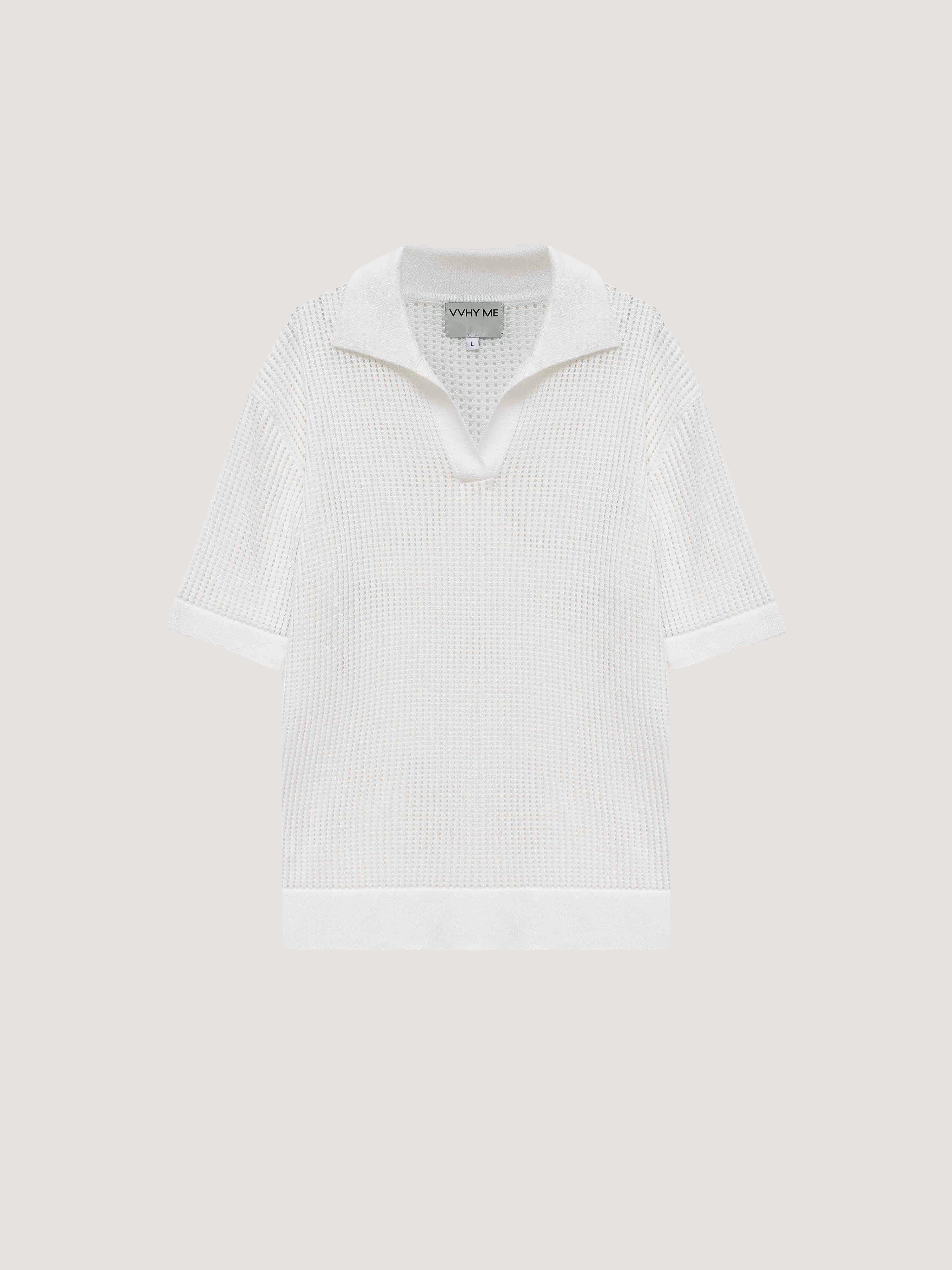 Молочне в'язане поло
