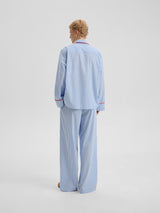 Піжамна сорочка в блакитну смужку 