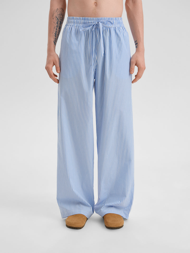 Піжамні штани в блакитну смужку