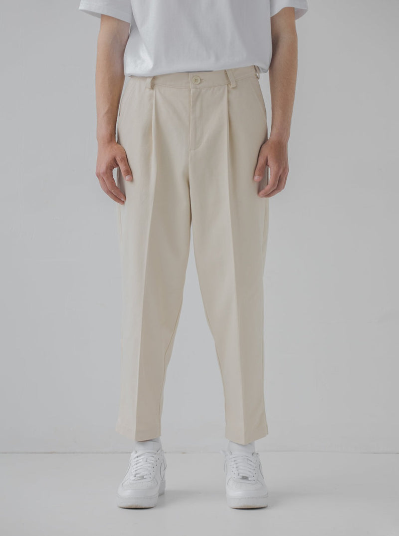 Short Beige Cotton Trousers