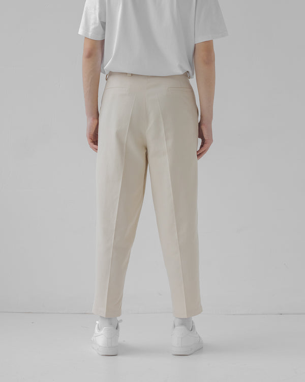 Short Beige Cotton Trousers
